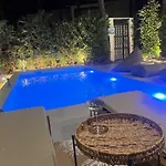 Gjiri Lalezit Swimming Pool *