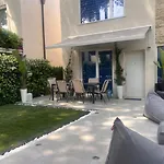 Gjiri Lalezit Swimming Pool Вилла Lalez