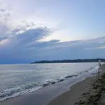 Gjiri Lalezit Swimming Pool Вилла