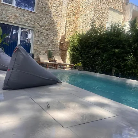 Gjiri Lalezit Swimming Pool Вилла Lalez