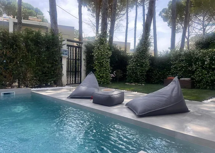 别墅 Gjiri Lalezit Swimming Pool *